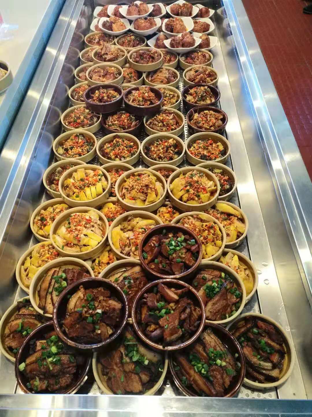 貴州康之緣餐飲管理 以食堂菜品為核心，打造健康美味餐飲新體驗(yàn)
